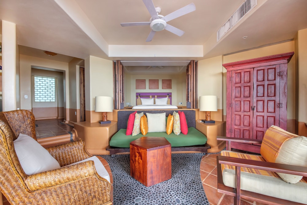 Hilton Grand Vacations Club Zihuatanejo