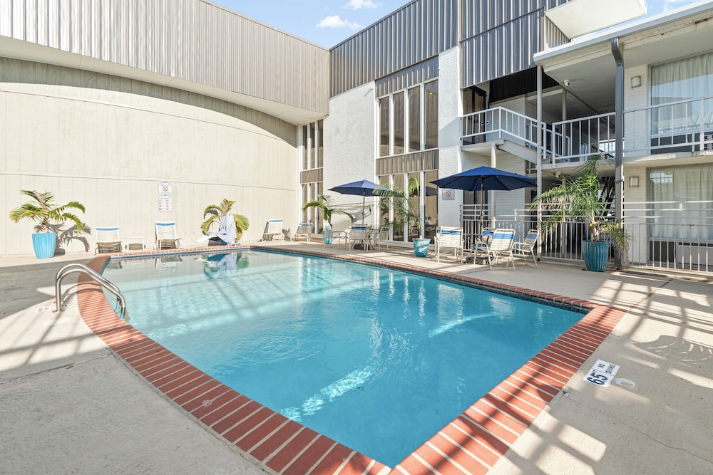 Plantation Inn of Houma - photo 24