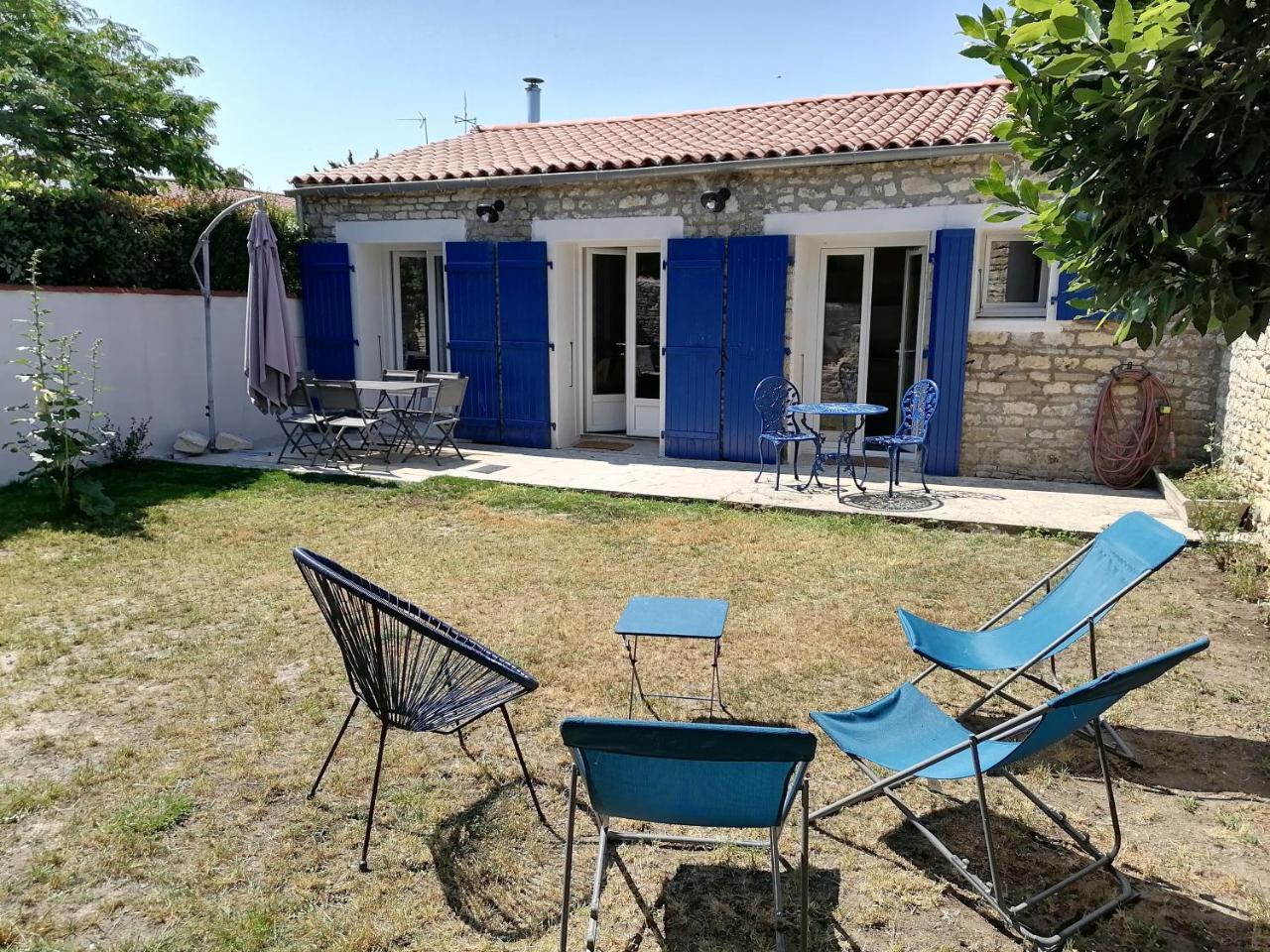 Le Chai De Saint Pierre — Saint Pierre D Oleron