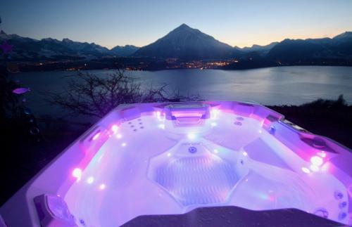 CHALET EGGLEN Typical Swiss House Best Views Private Jacuzzi — 4-Star Luxury Hotel in Spiez, Switzerland