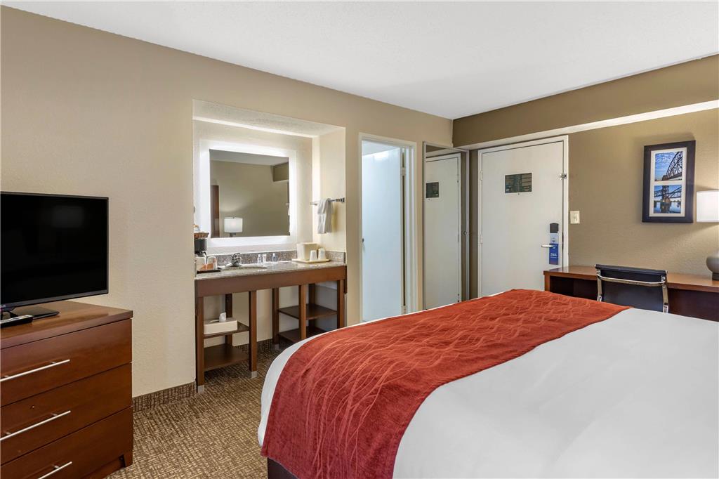 Comfort Inn & Suites Little Rock Airport - photo 12