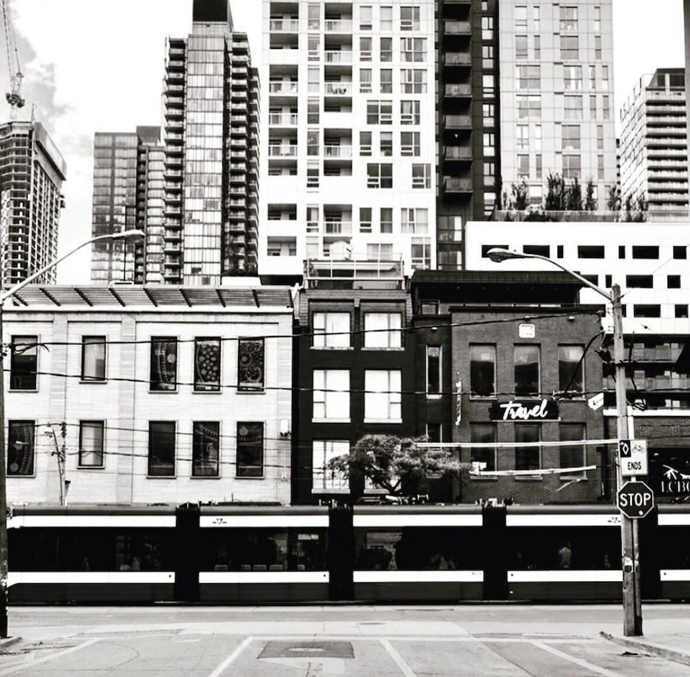 The Beverley Hotel - last minute hotel in Toronto