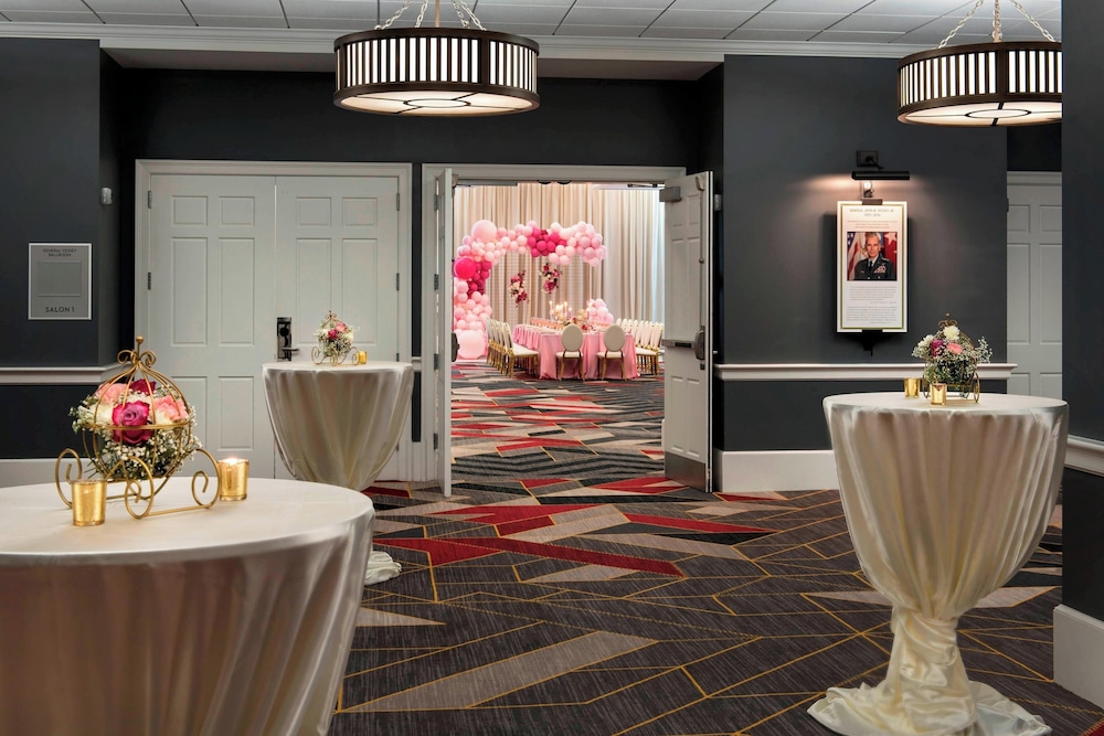 College Park Marriott Hotel & Conference Center - photo 60