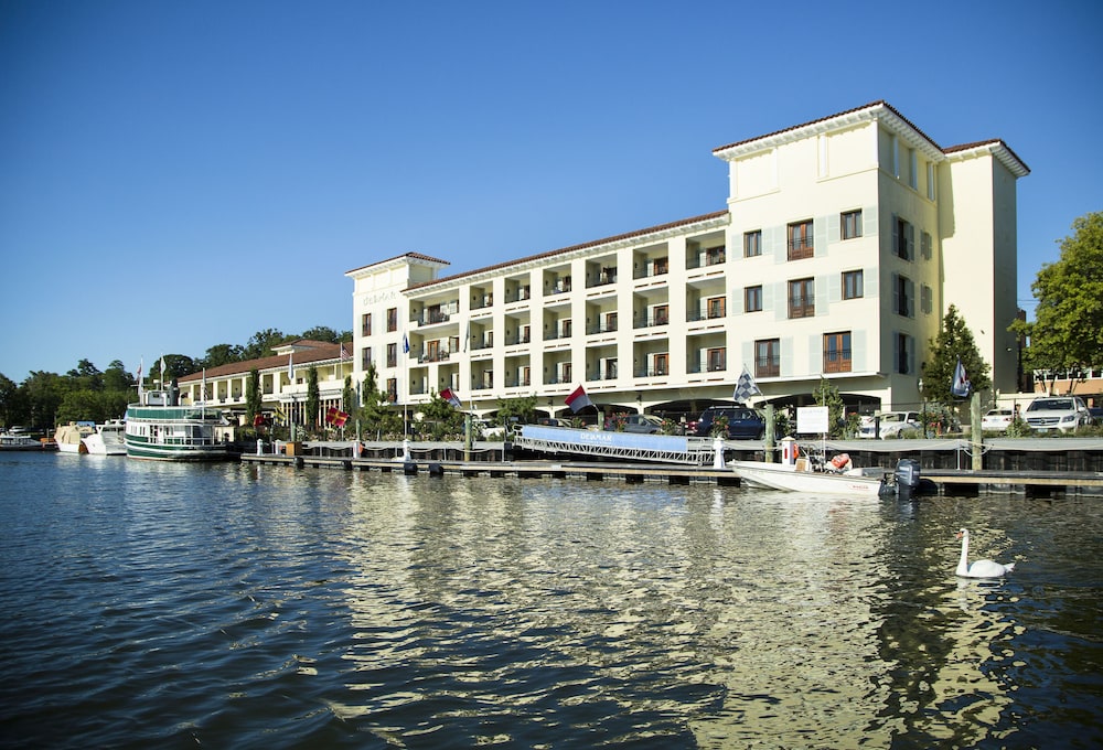Delamar Greenwich Harbor - photo 33