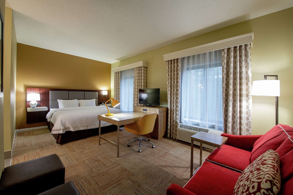 Hampton Inn & Suites Lafayette - photo 5