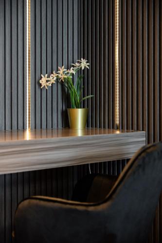 Luxury studio at JLT near metro — 4-Star Luxury Hotel in Dubai, United Arab Emirates