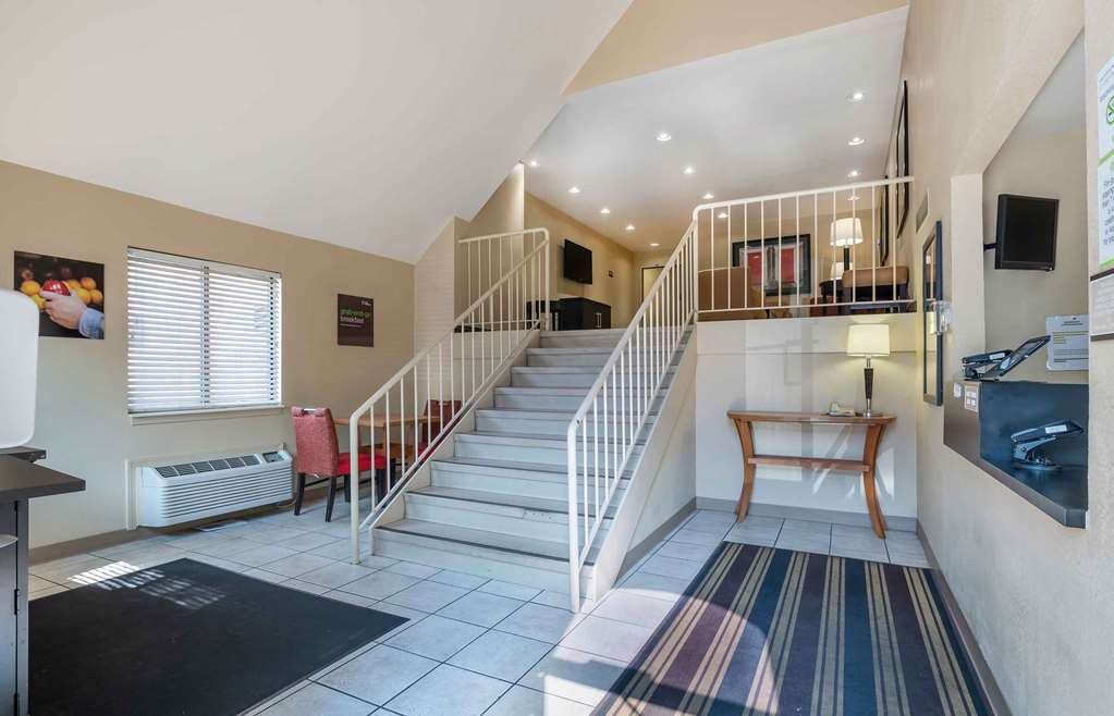 Extended Stay America Suites Indianapolis NW College Park - photo 5