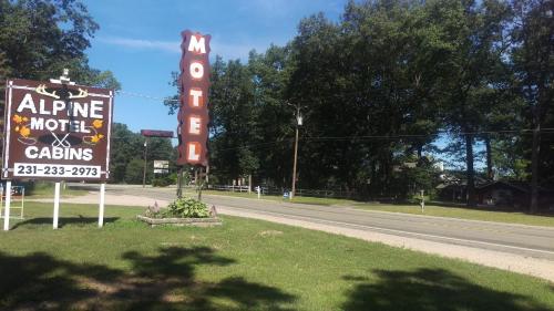 Alpine Motel - photo 6