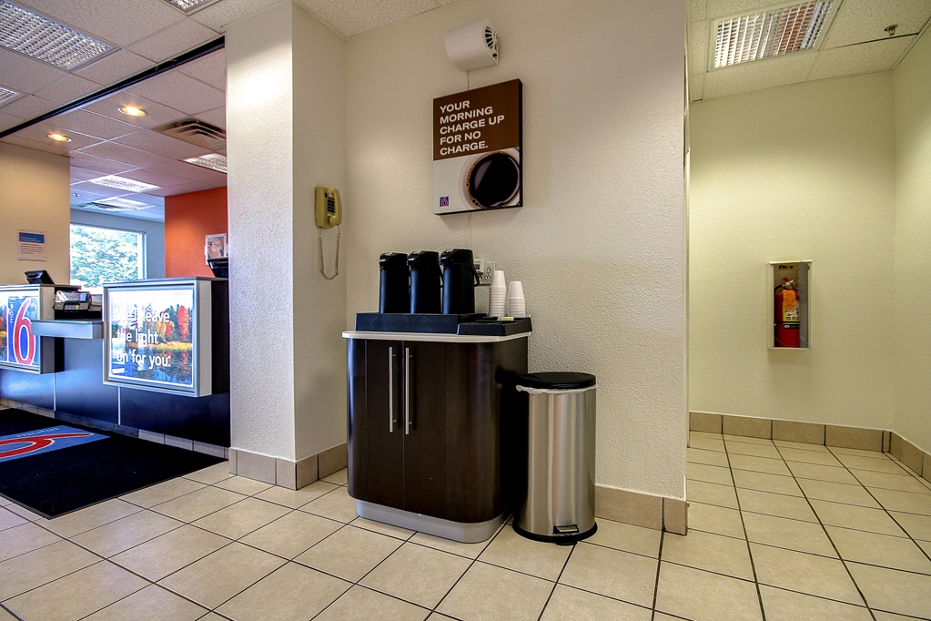 Motel 6 King Of Prussia PA Philadelphia - photo 35