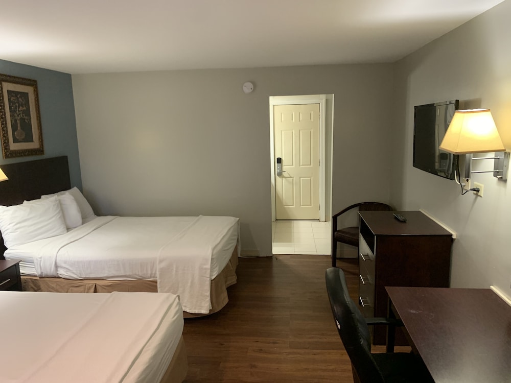 Crystal Inn Eatontown - photo 5