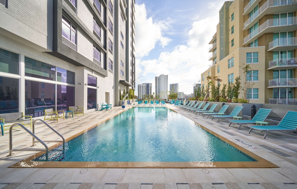 Home2 Suites by Hilton Ft. Lauderdale Downtown FL - photo 32
