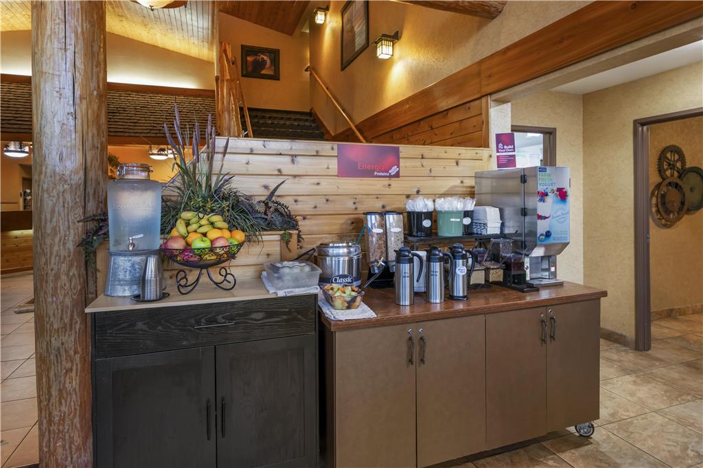 Best Western Plus Kelly Inn & Suites - photo 6
