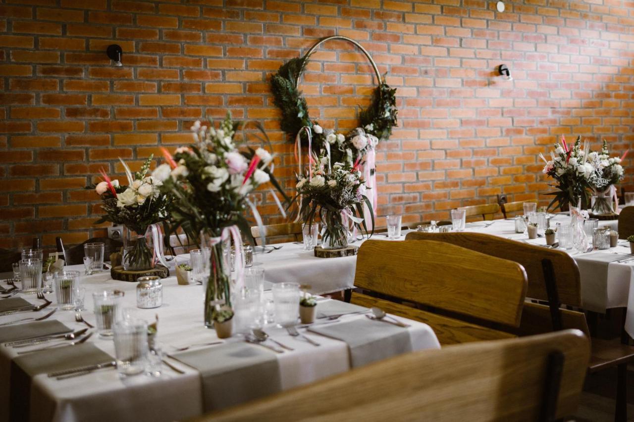 Wczasy Od Maluszka Do Staruszka — 5-Star Luxury Hotel in Ryglice, Poland