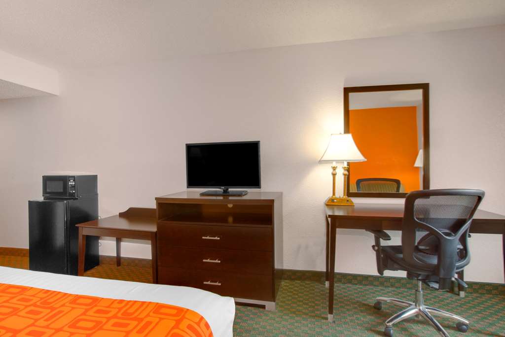 Howard Johnson by Wyndham Beckley - photo 14