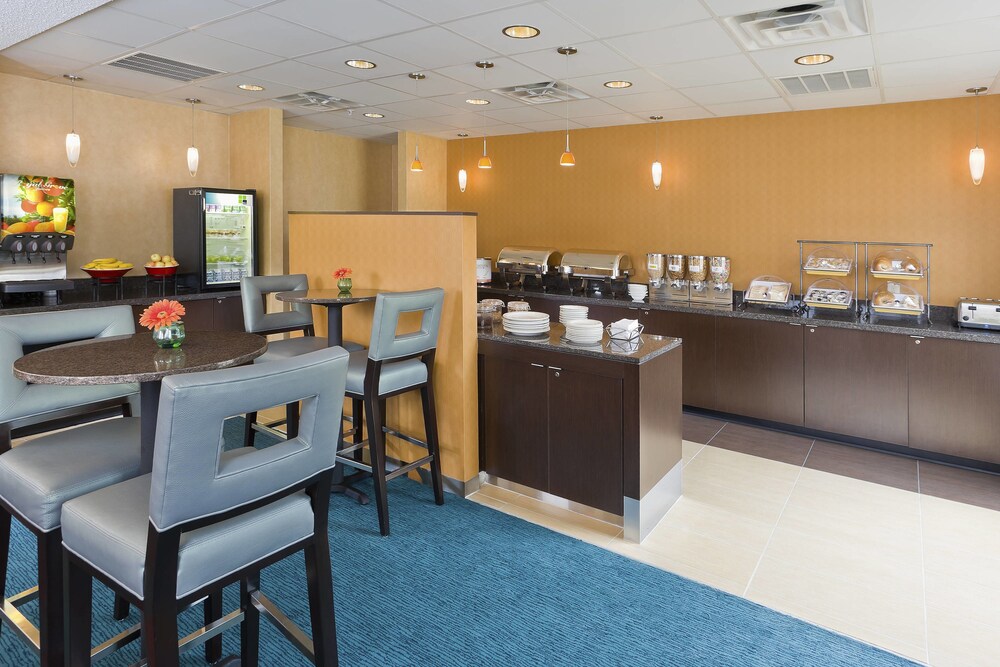 Residence Inn Dallas Lewisville - photo 13