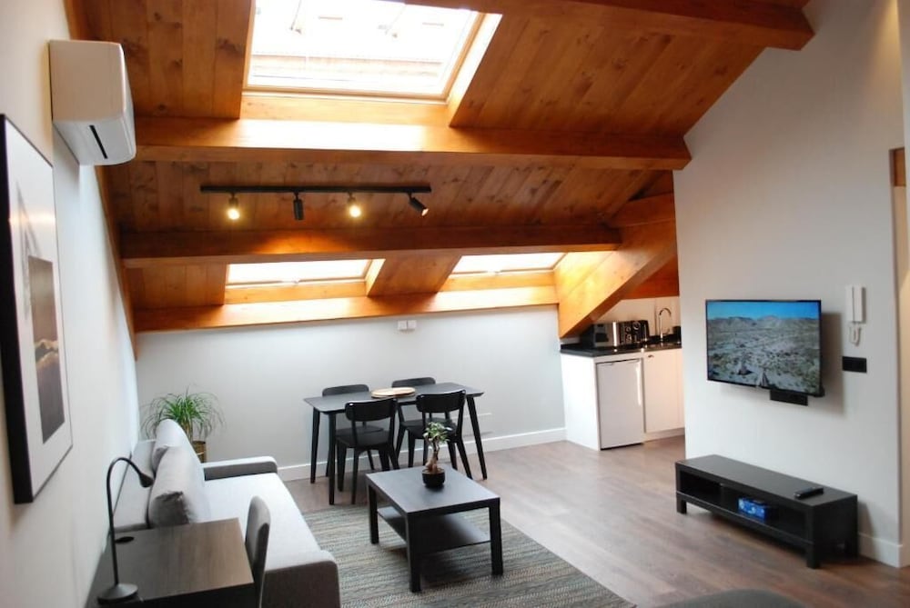 Altar Suites Caño Badillo by gaiarooms in Leon, Spain