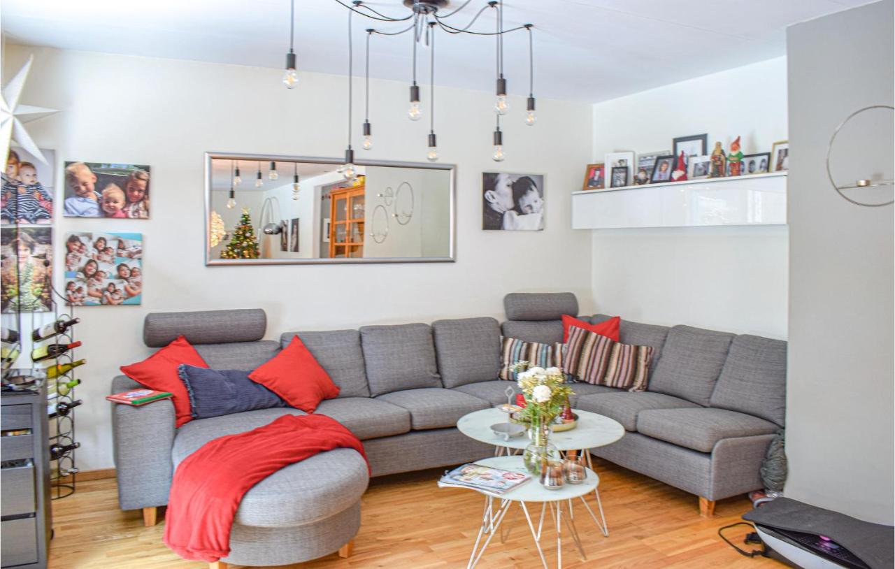 Cozy Home In Lammhult With Wifi — 4-Star Luxury Hotel in Lammhult, Sweden