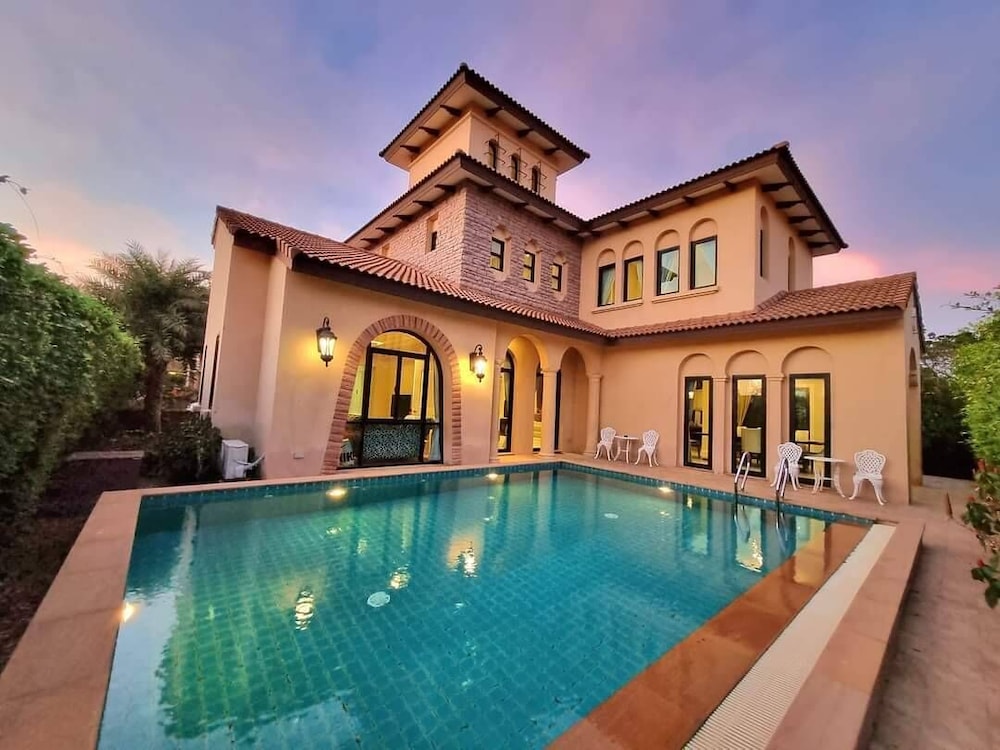Estella Pool Villas Pattaya — 4-Star Luxury Hotel in Sattahip, Thailand