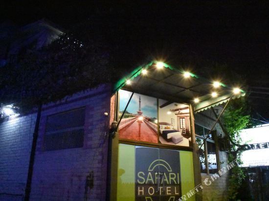 Safari Hotel Davis Road - carbon neutral hotel in Lahore