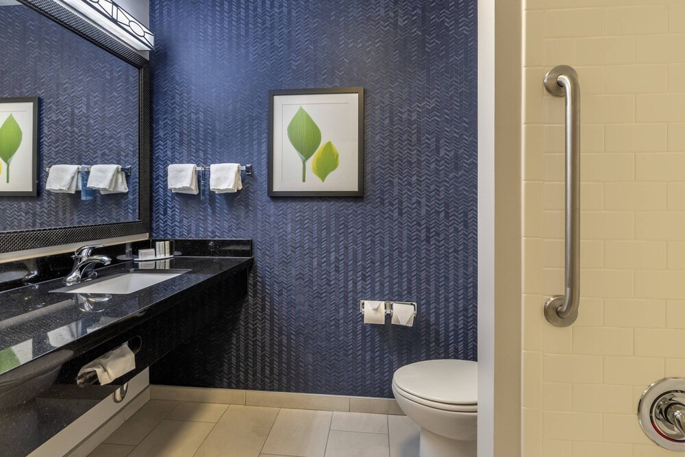 Fairfield Inn & Suites by Marriott Texarkana - photo 24