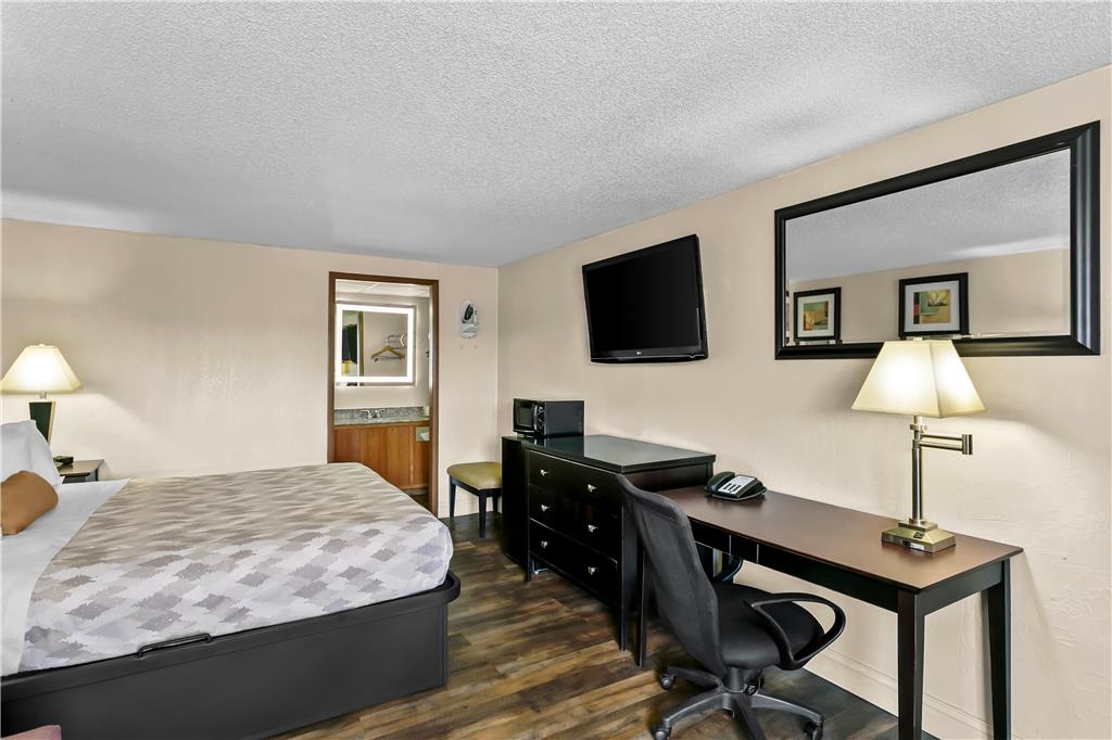 Americas Best Value Inn Martinsburg - photo 18