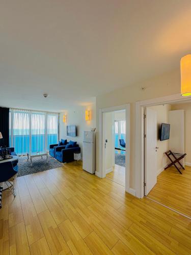 Seaside vip Hotel