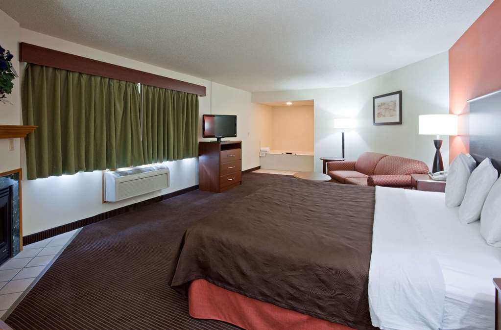 AmericInn by Wyndham Coon Rapids - photo 27