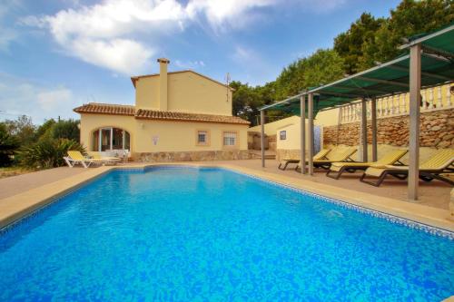 Estrelizia pretty holiday property with garden and private pool in Calpe — 4-Star Luxury Hotel in Calp, Spain