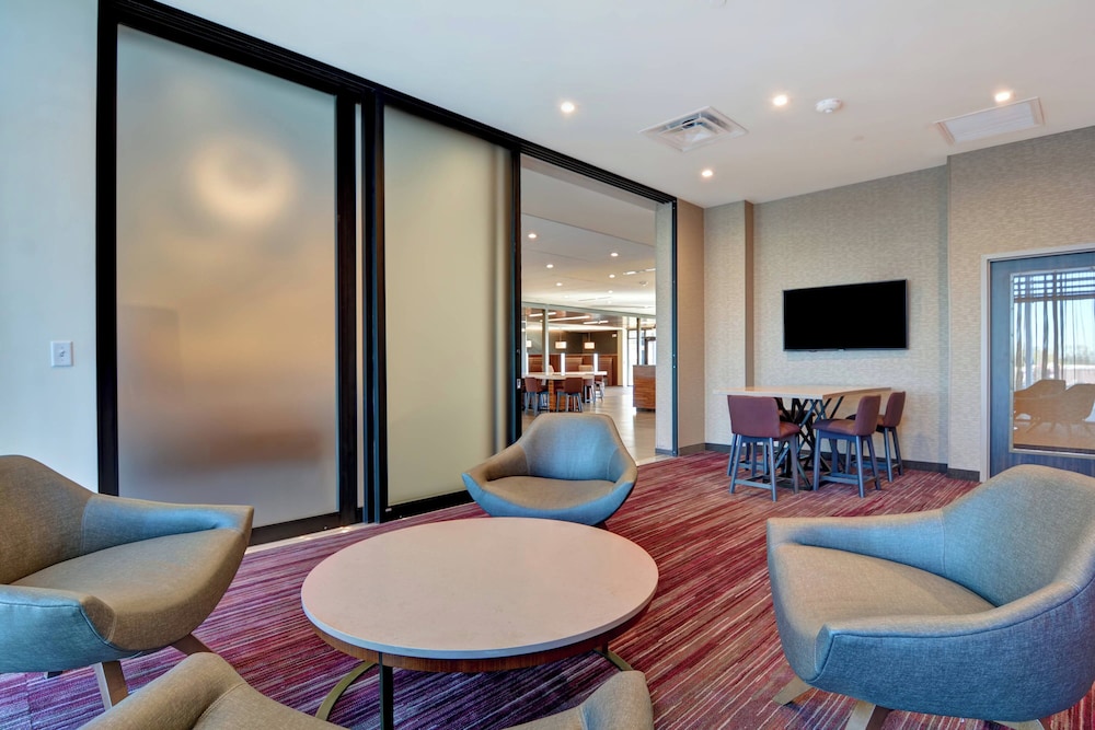 Courtyard by Marriott Bentonville Rogers Promenade - photo 39