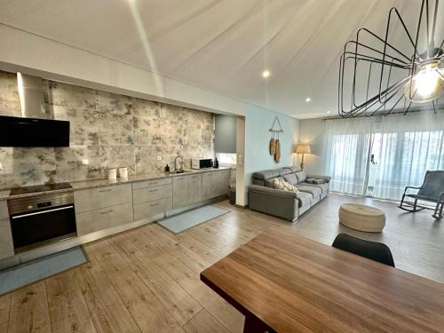 Beach Retreat — 4-Star Luxury Hotel in Torres Vedras, Portugal