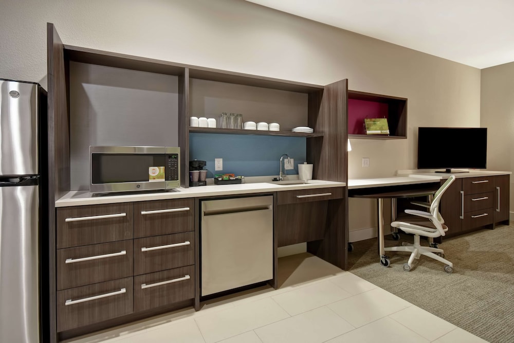 Home2 Suites by Hilton Wichita Northeast - photo 10
