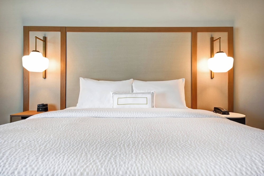 Fairfield Inn & Suites by Marriott Plymouth - photo 17