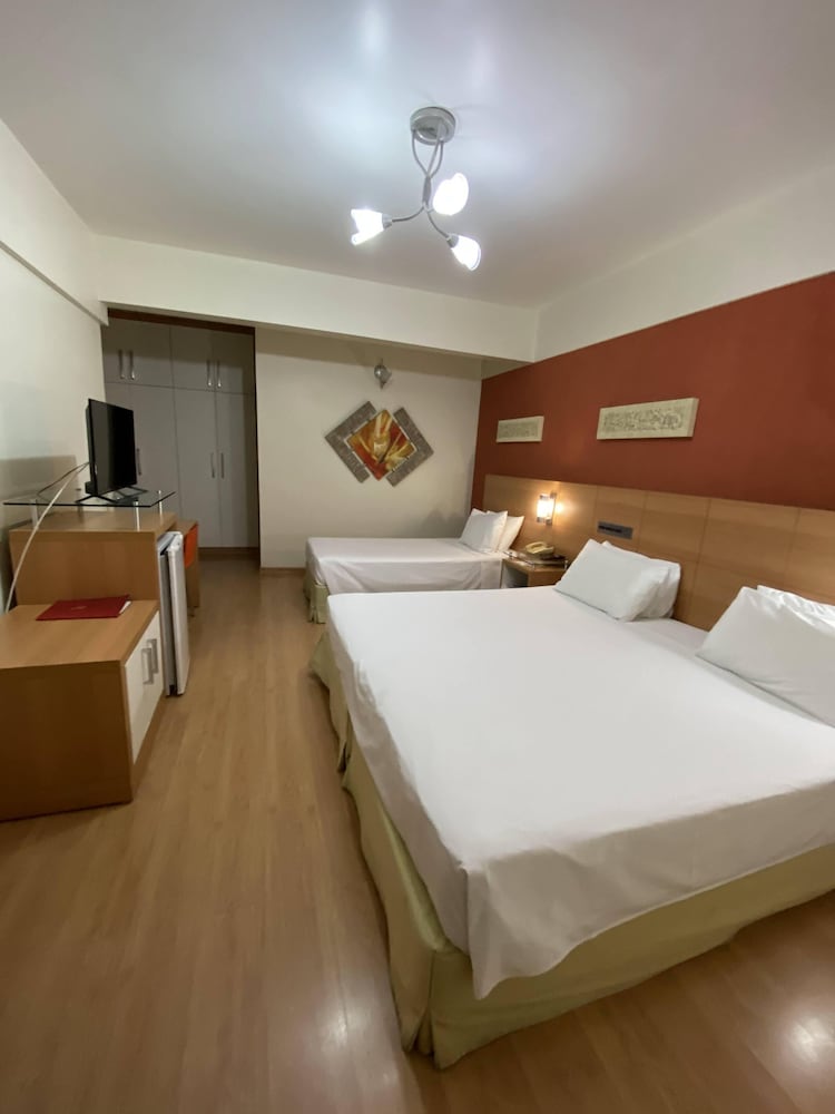 Liber Hotel Nova Serrana in Belo Horizonte, Brasil