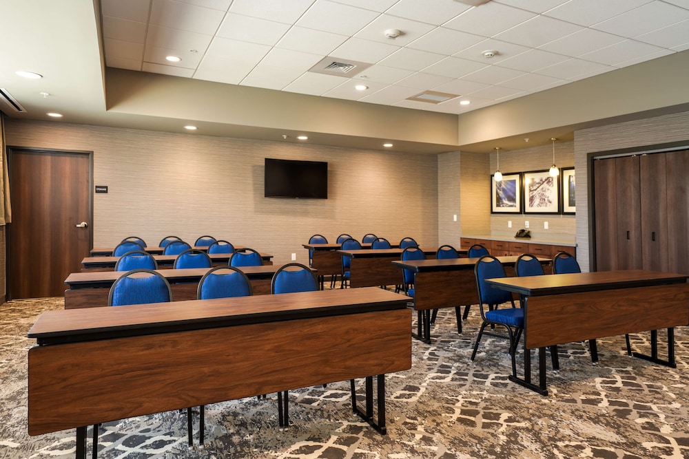 Hampton Inn & Suites Aurora South Denver - photo 55