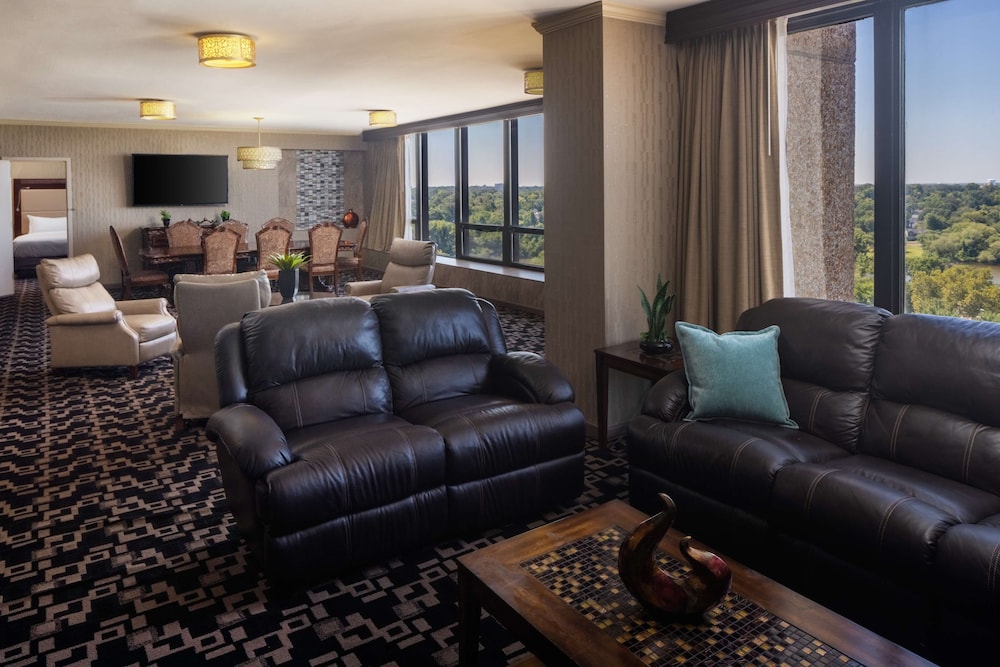 DoubleTree by Hilton Cherry Hill Philadelphia - photo 16