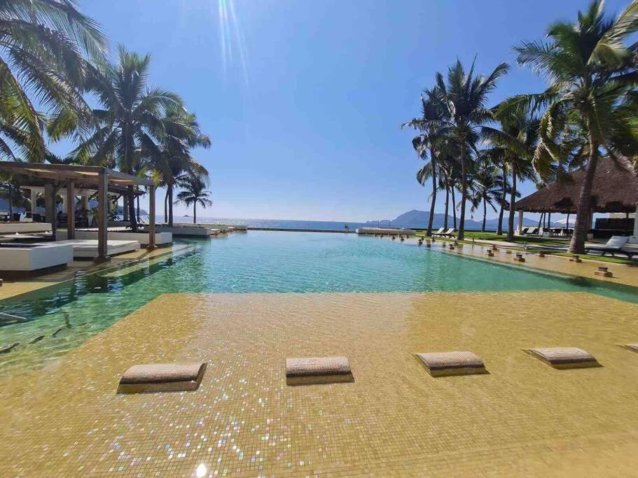 Bonito departamento pie de playa en el mejor condominio de manzanillo Ponto Horizonte. Hermosa vista hasta para 8 personas. Ambiente familiar. — 4-Star Luxury Hotel in Manzanillo, Mexico