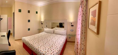 Hostal Arco Iris Madrid hotel