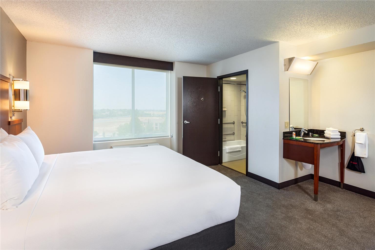 Hyatt Place Sacramento Roseville - photo 9