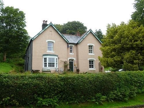 The Old Vicarage — 4-Star Luxury Hotel in Llanidloes, United Kingdom