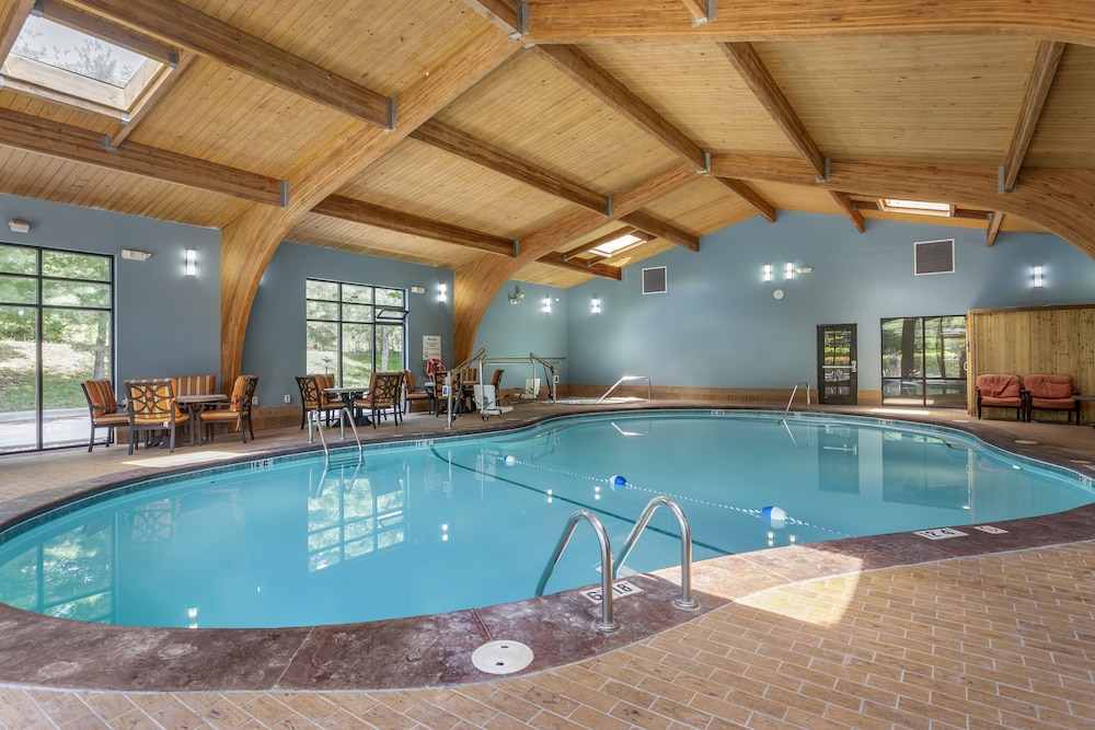 Holiday Inn Express Branson Green Mountain Drive by IHG - photo 25