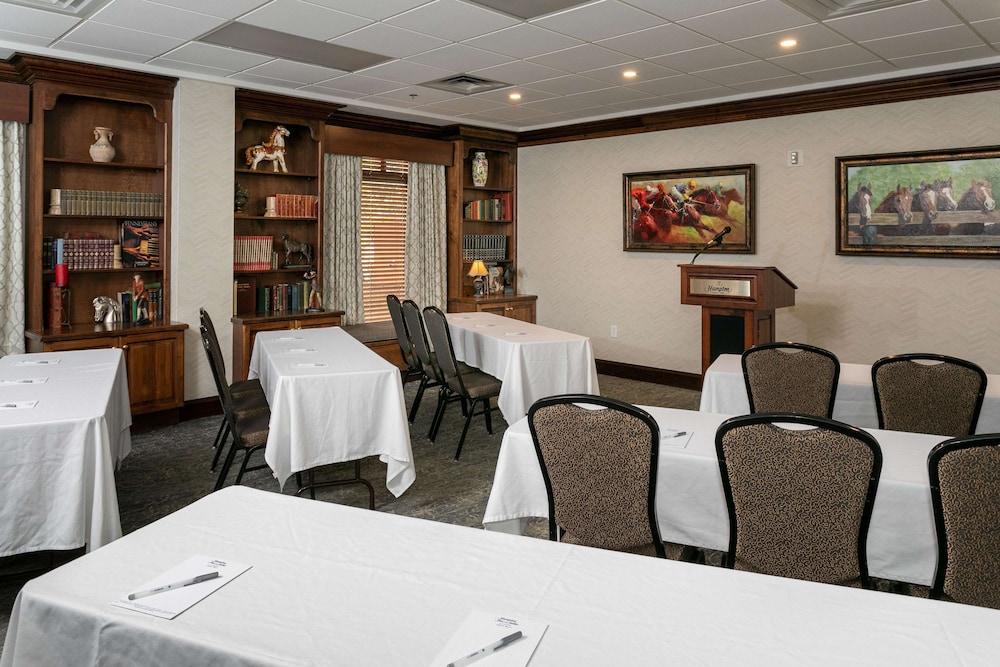 Hampton Inn & Suites Nashville Green Hills - photo 45