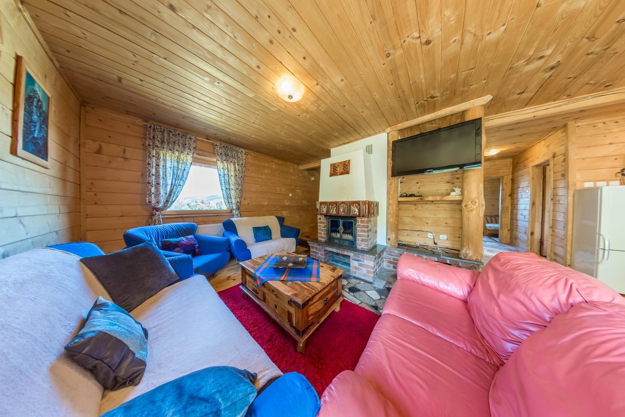 Domki na Stoku - carbon neutral hotel in Ustrzyki Dolne
