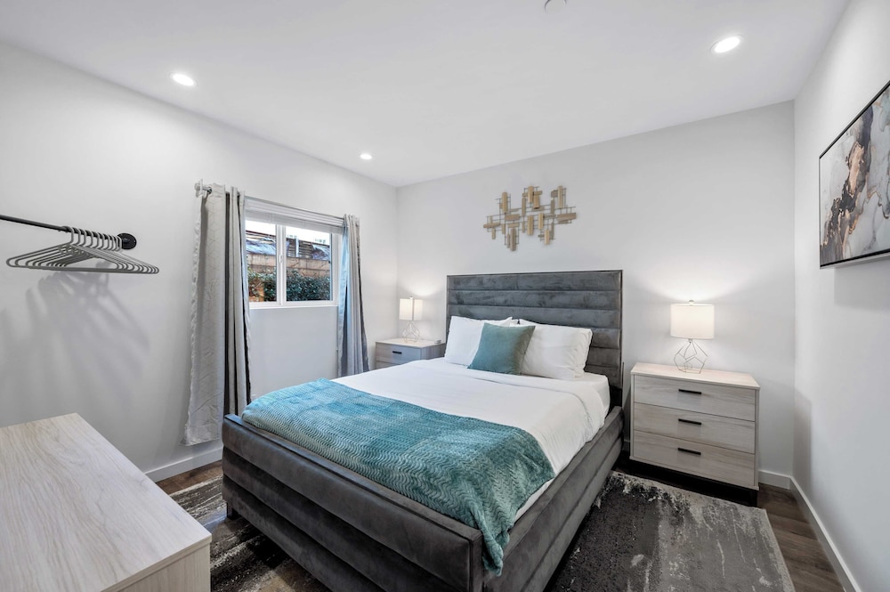 The Gower Street Bungalows by AvantStay - photo 13