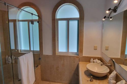 Villa Martha Garza Blanca Private Heated Pool — 4-Star Luxury Hotel in Puerto Vallarta, Mexico