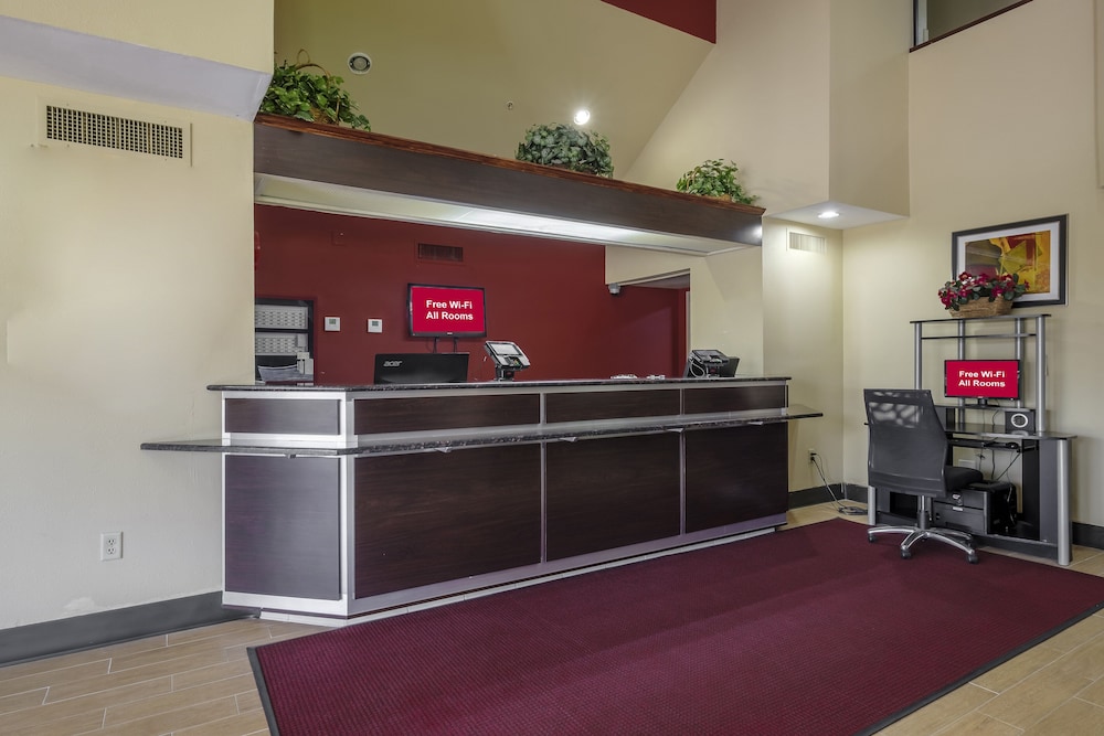 Red Roof Inn Pensacola Fairgrounds - photo 5