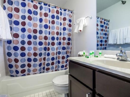 Ginosi Chicago Suites - photo 11