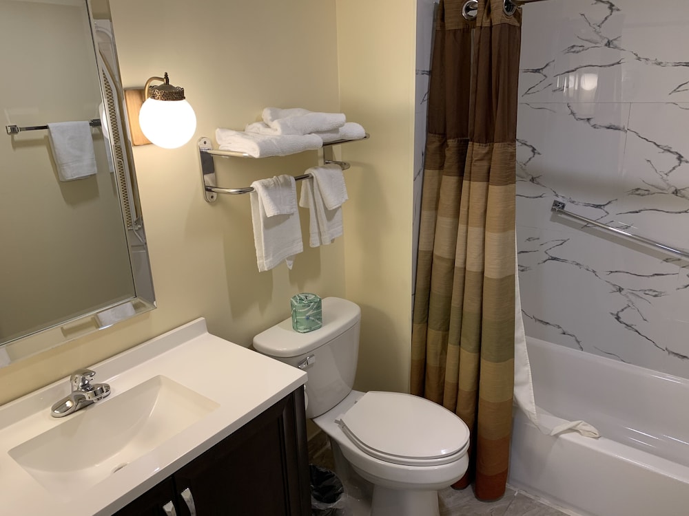 Four Winds Country Motel - photo 23