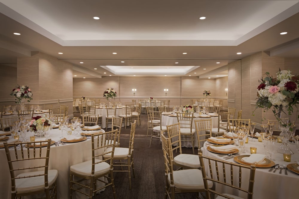 Kansas City Marriott Country Club Plaza - photo 41