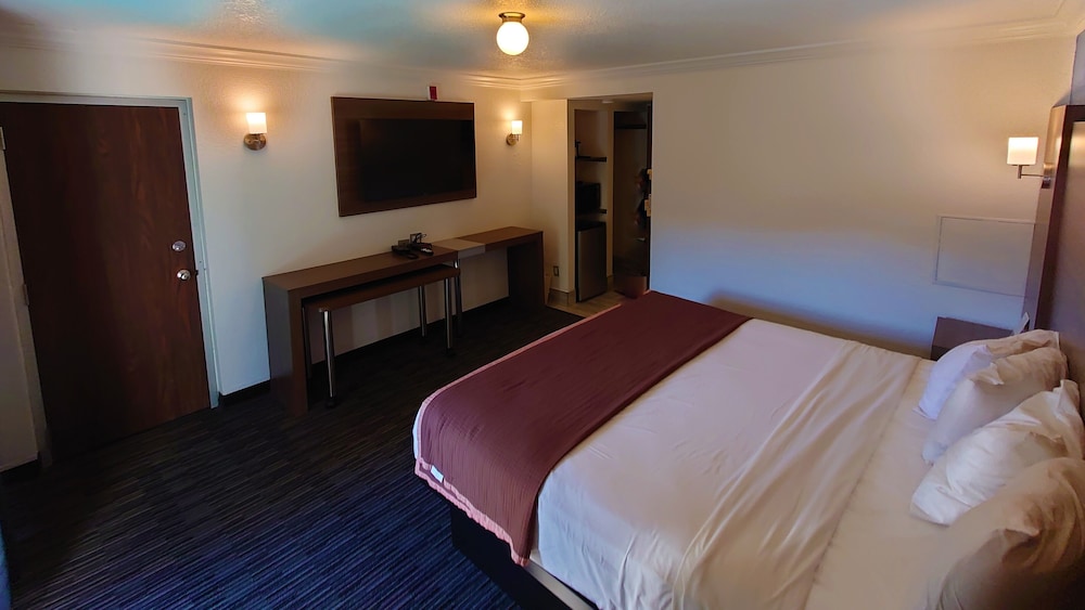 Reagan Resorts Inn - photo 15