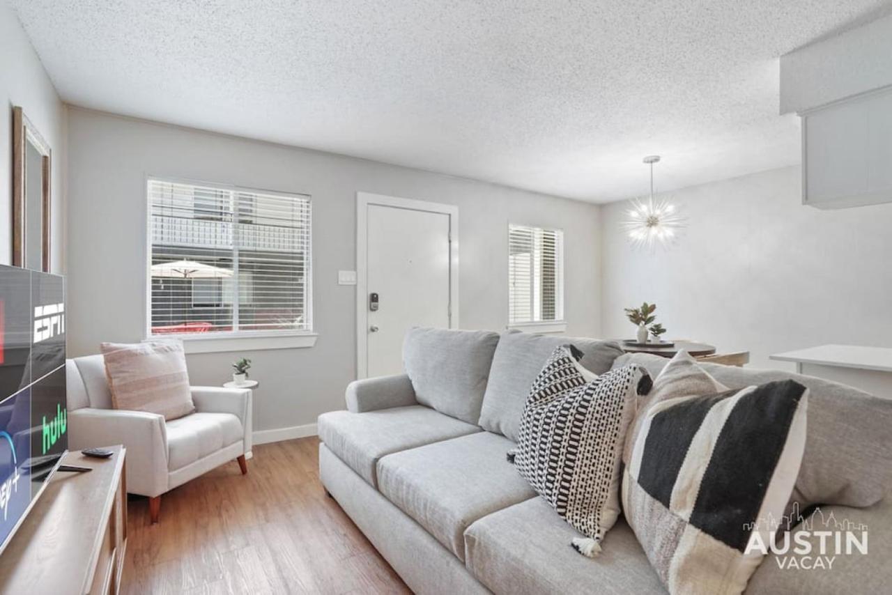 Cook and Gather Around in a Fully Equipped Apartment — 4-Star Luxury Hotel in Austin, United States